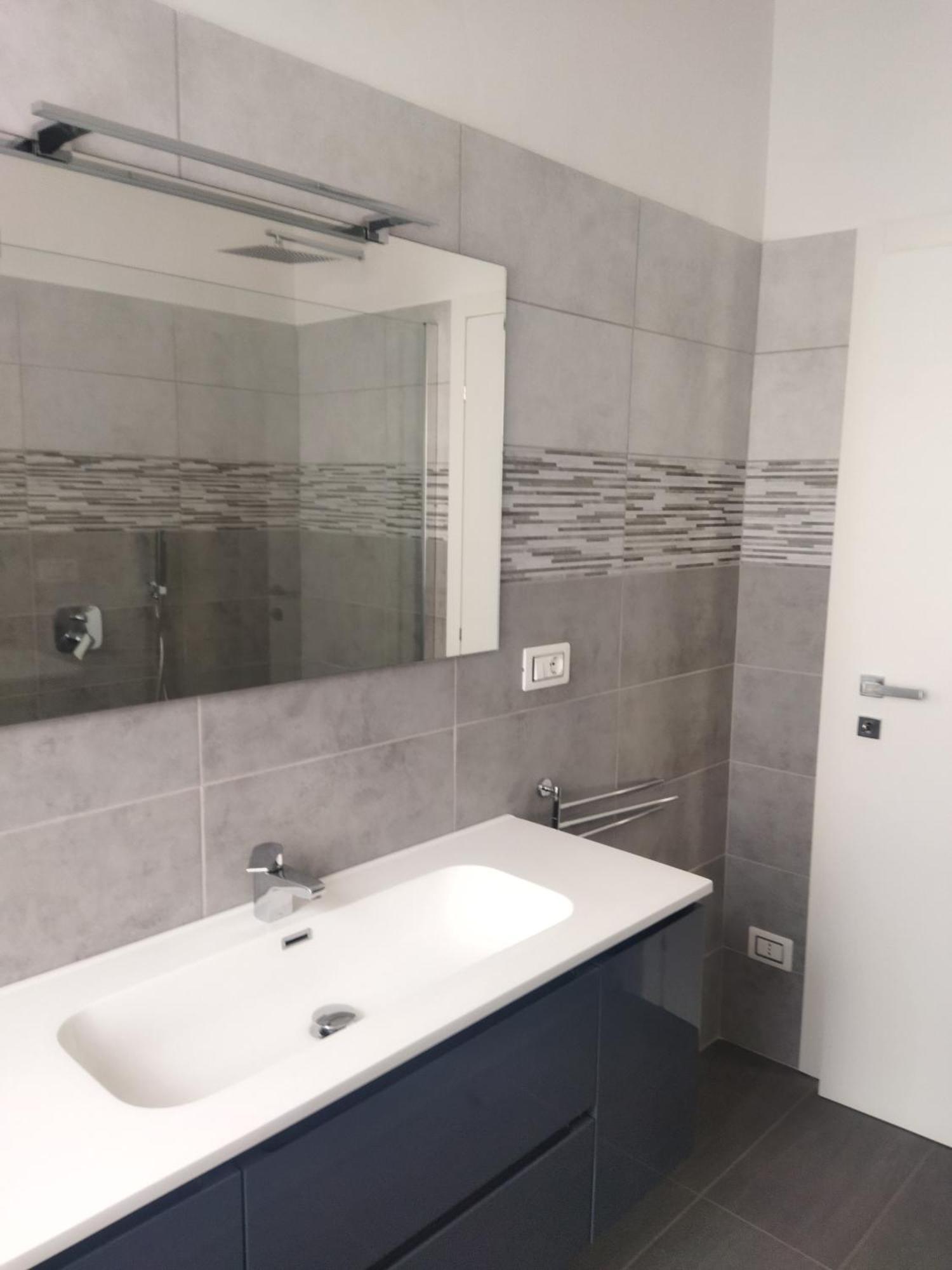 Rose Garden House Wi-Fi Apartment Riva del Garda Ngoại thất bức ảnh